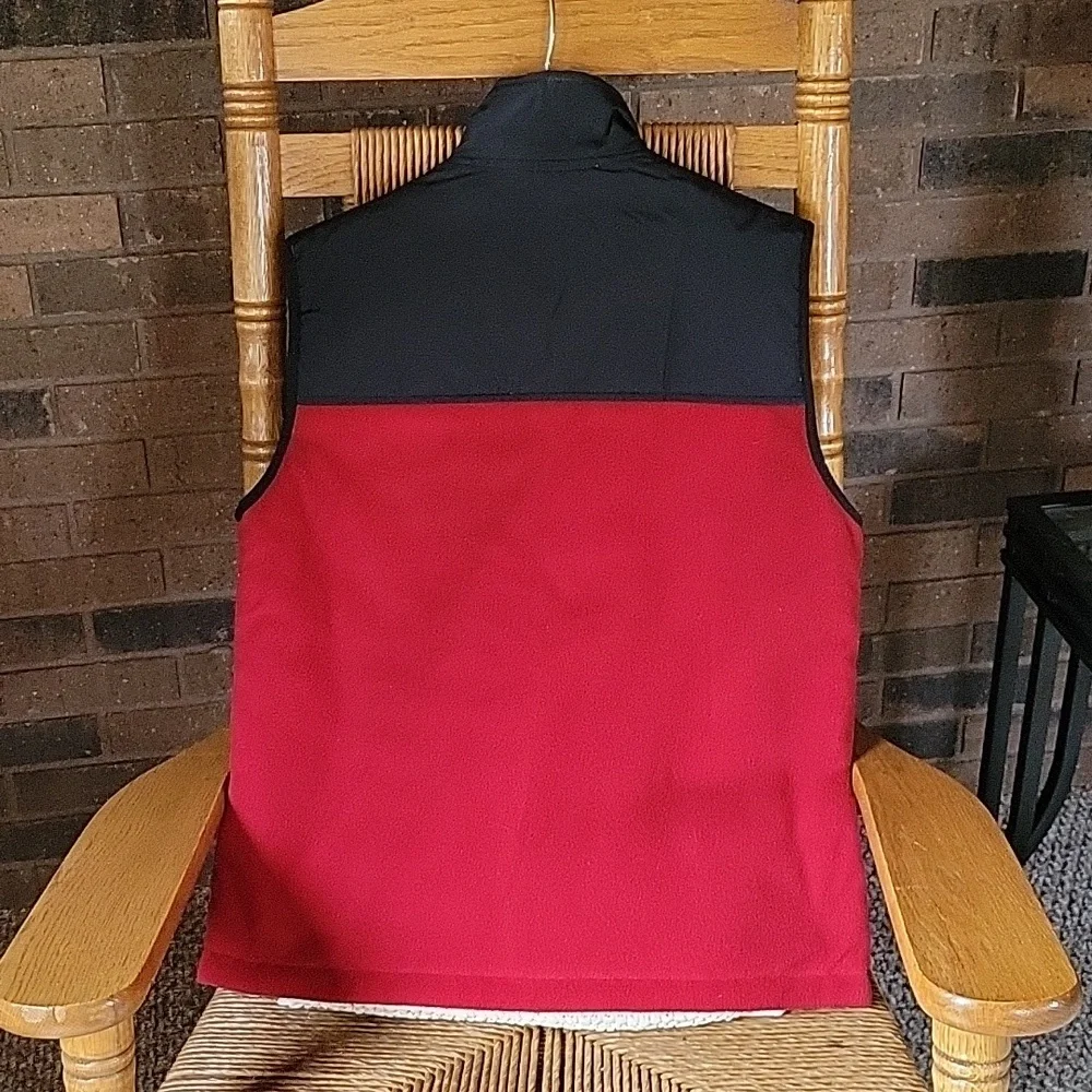 Old Navy 2 in 1 reversible vest. Size 14